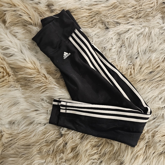 NEW: Adidas 3 stripe tight - Picture 5 of 5